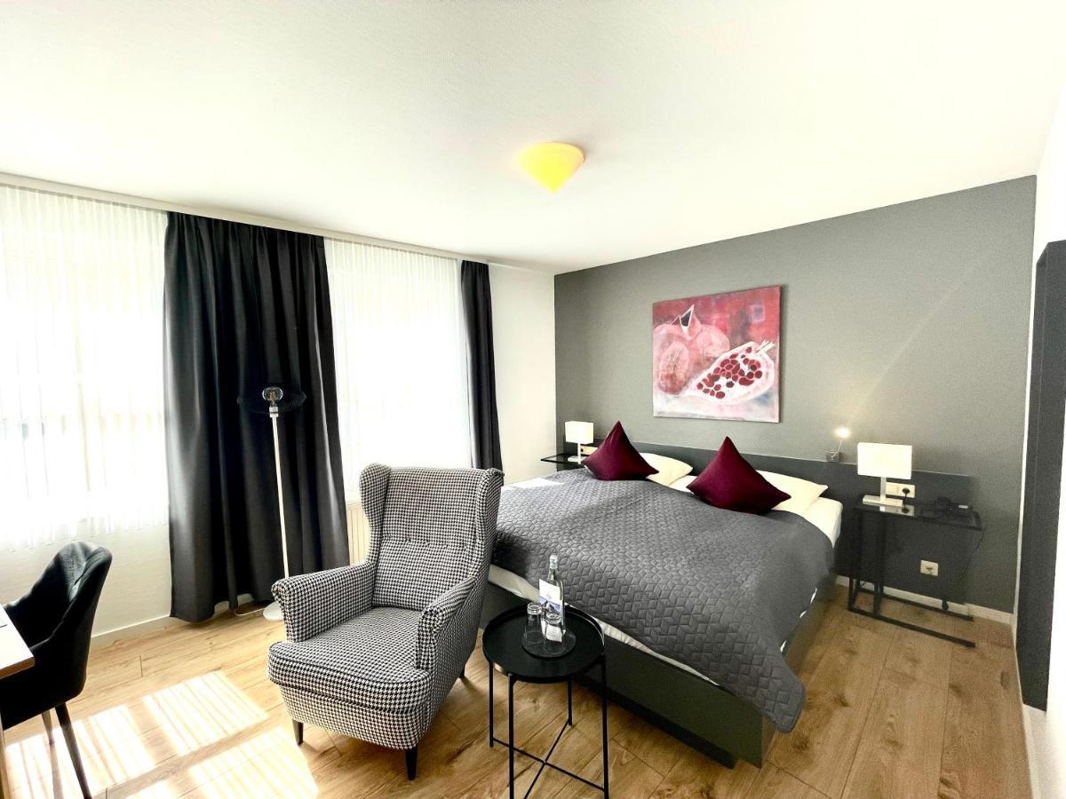 Hotel Saarburger Hof מראה חיצוני תמונה